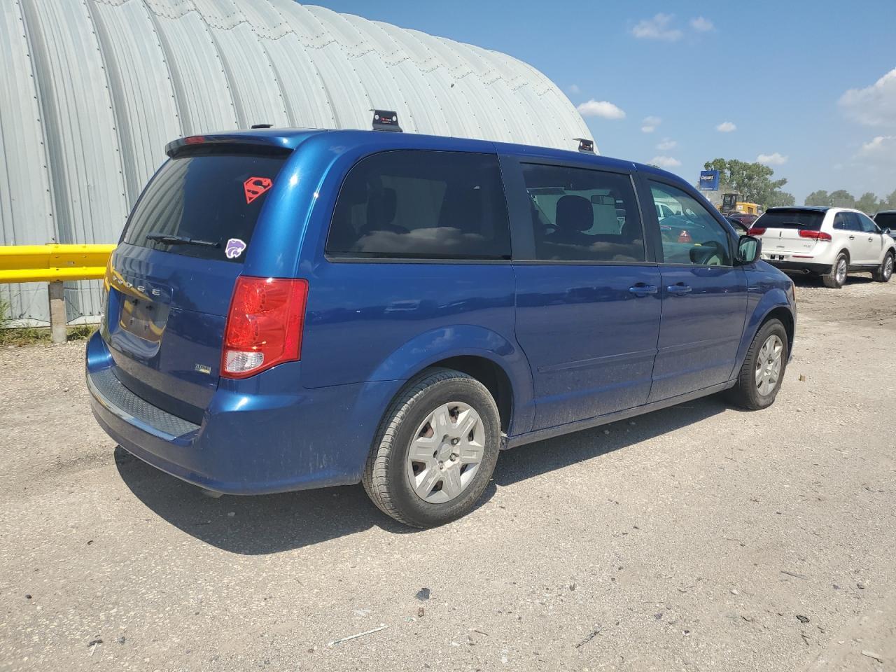 2011 Dodge Grand Caravan Express - Фото 3