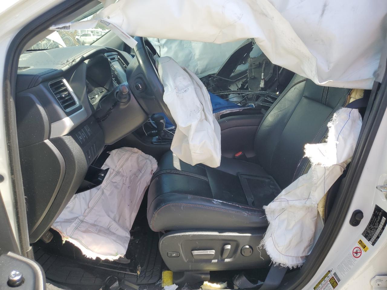 2019 Toyota Highlander Se - Фото 7