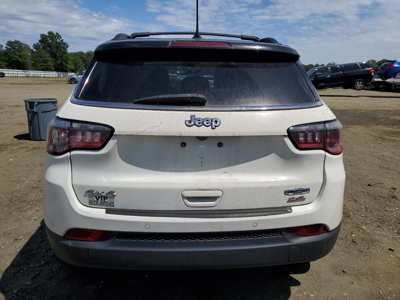 2018 Jeep Compass Latitude - Фото 6