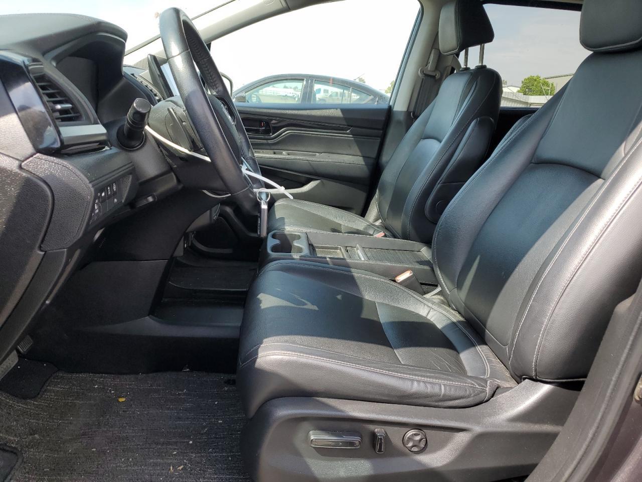 2021 Honda Odyssey Touring - Фото 7