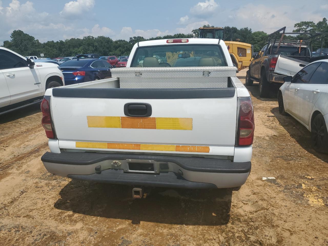 2005 Chevrolet Silverado C1500 - Image 6