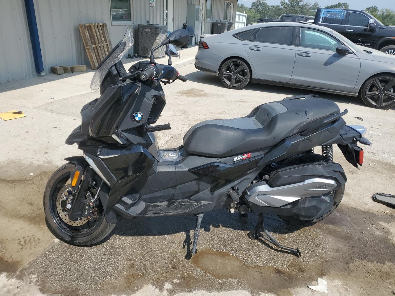 2019 BMW C 400 X - Image 3