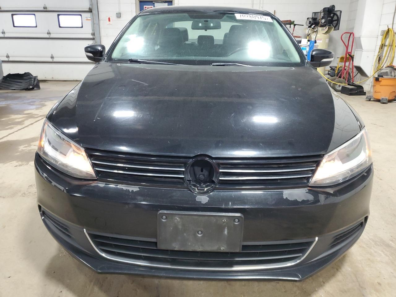 2014 Volkswagen Jetta Se - Image 5
