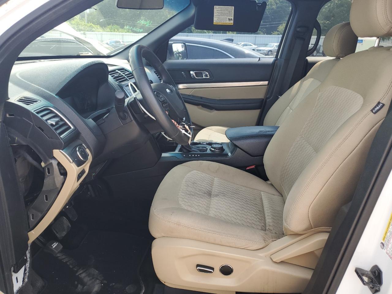 2016 Ford Explorer - Фото 7