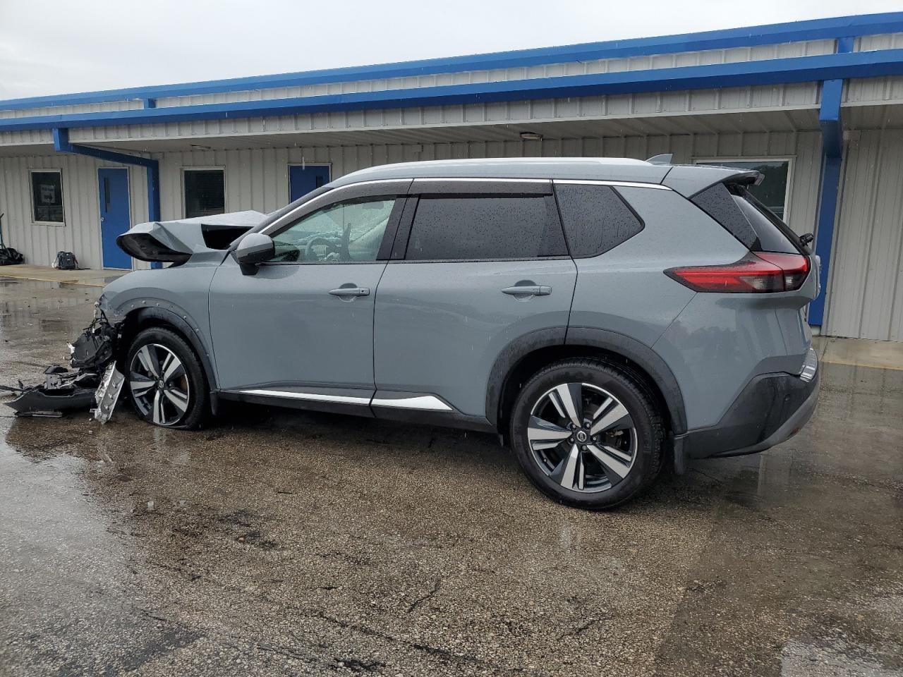 2021 Nissan Rogue Sl - Image 2