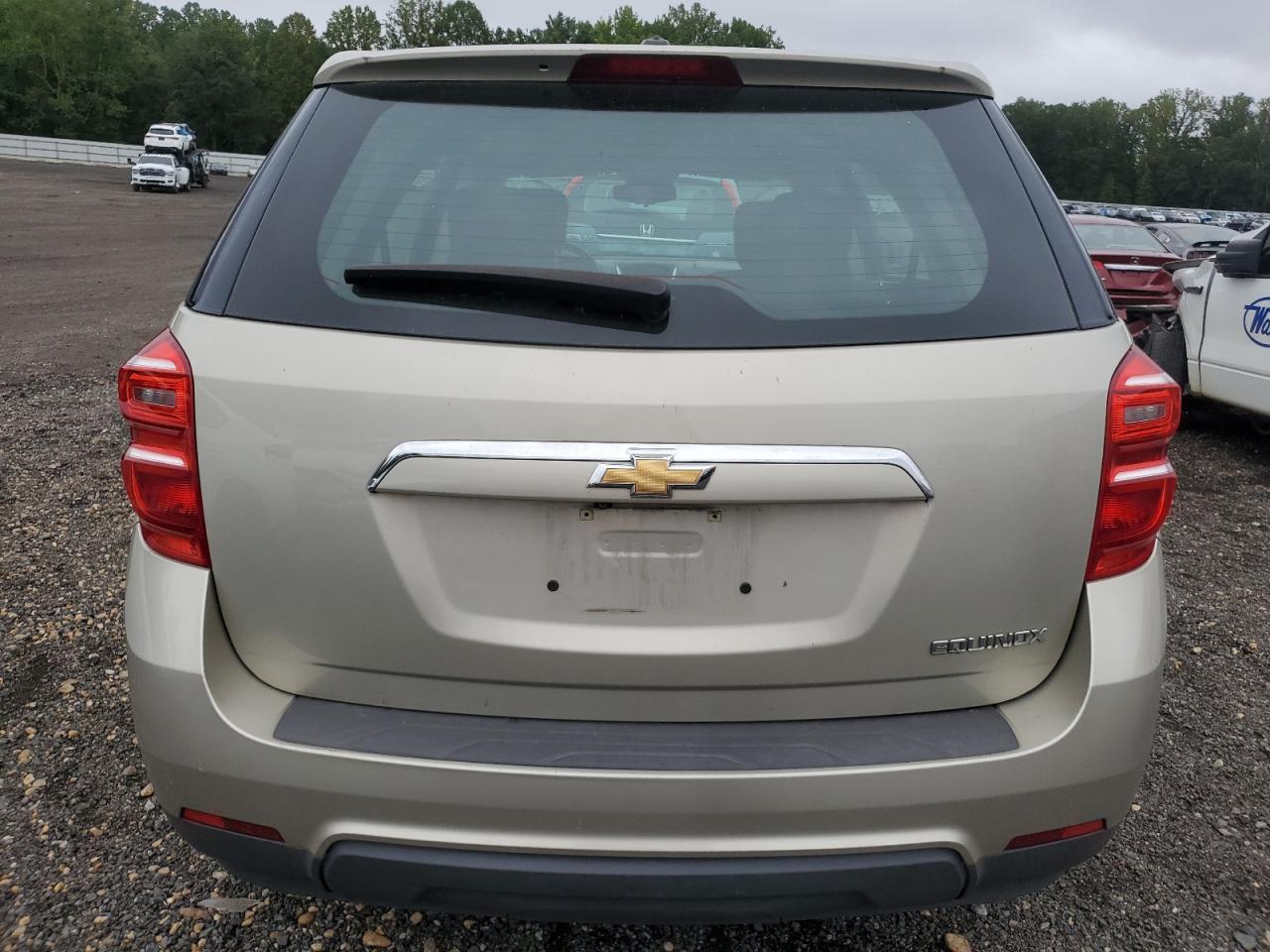 2016 Chevrolet Equinox Ls - Фото 6
