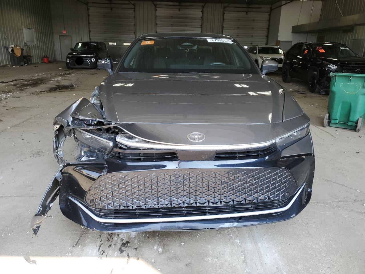 2023 Toyota Crown Xle - Фото 5