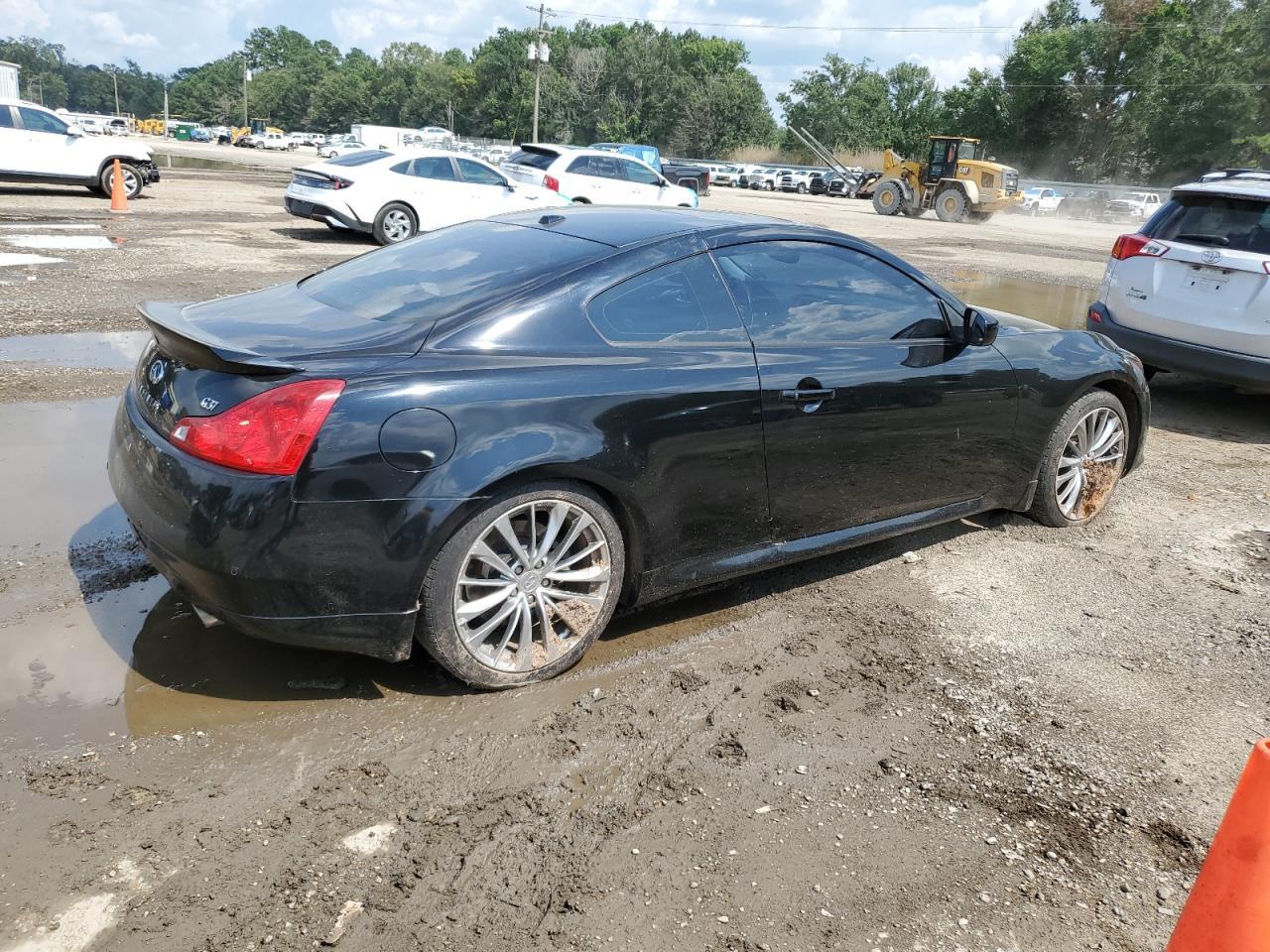2011 Infiniti G37 Base - Фото 3