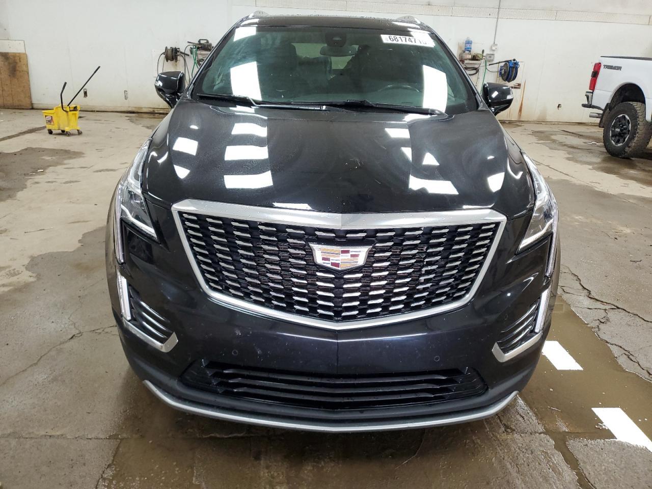 2020 Cadillac Xt5 Premium Luxury - Image 5