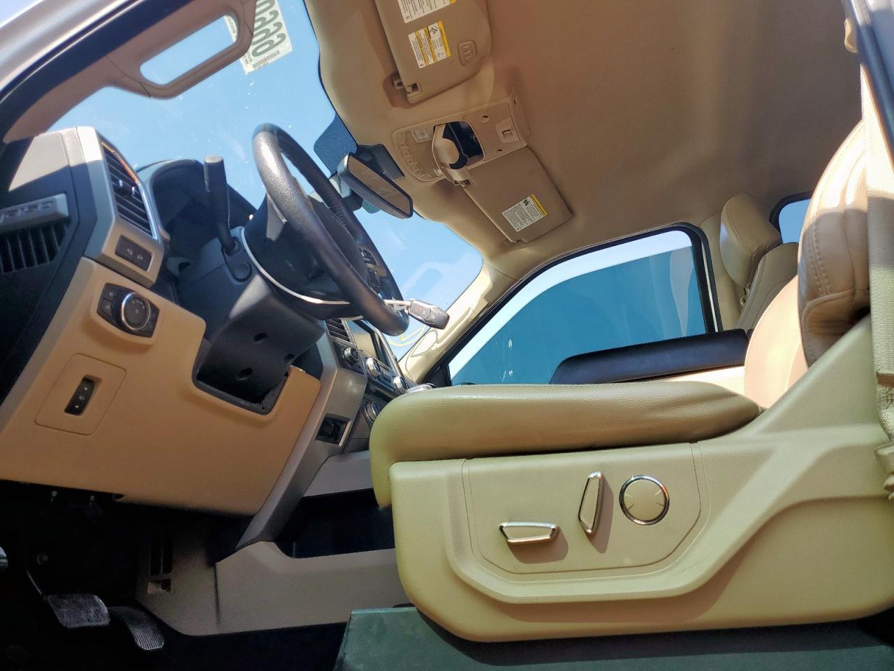 2015 Ford F150 Supercrew - Image 7