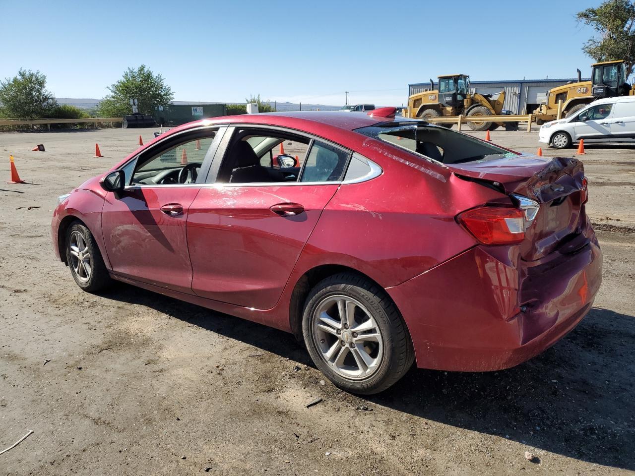 2018 Chevrolet Cruze Lt - Image 2