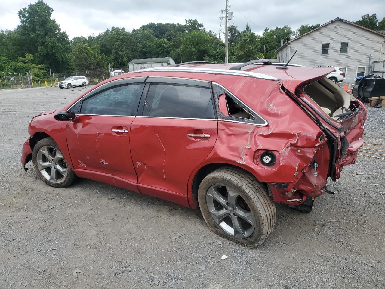 2010 Toyota Venza - Фото 2