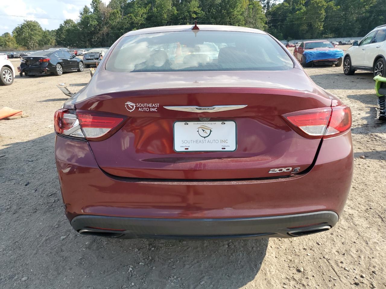 2016 Chrysler 200 S - Image 6