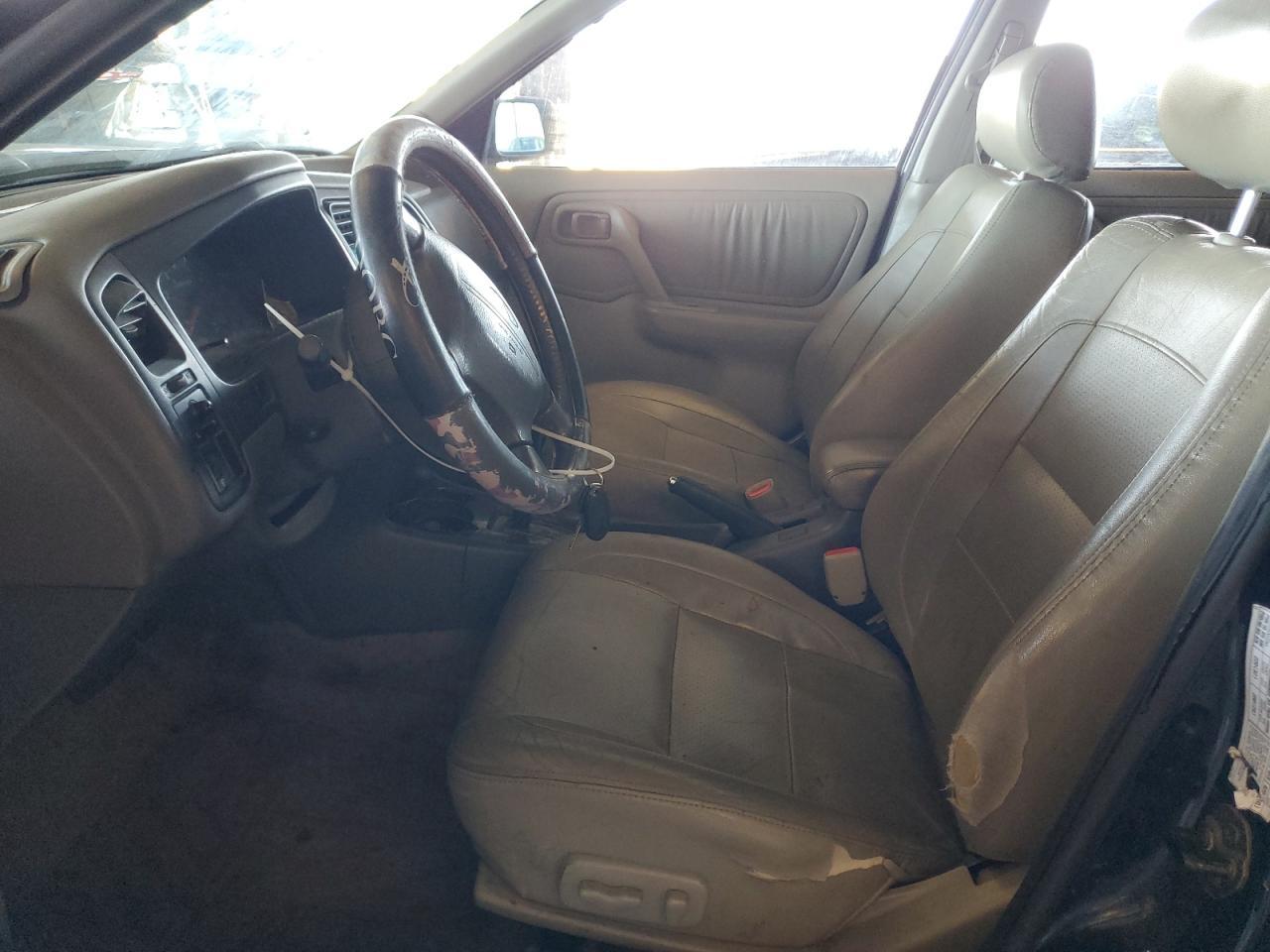 2002 Infiniti G20 - Image 7