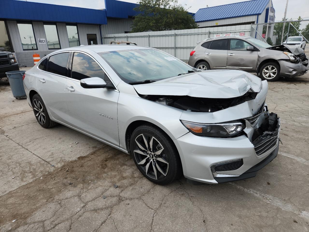 2018 Chevrolet Malibu Lt - Image 4