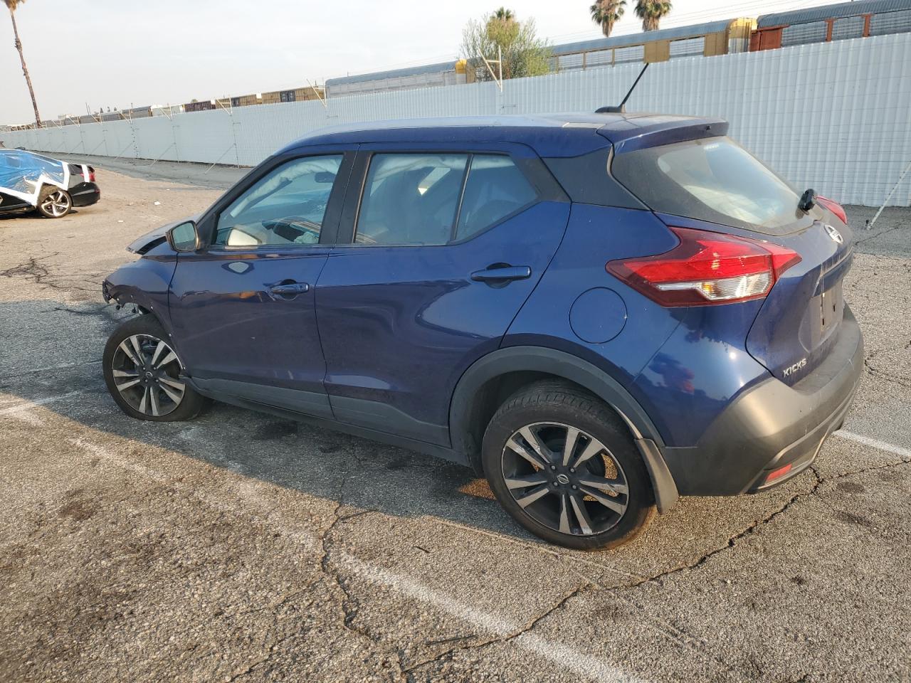 2019 Nissan Kicks S - Фото 2