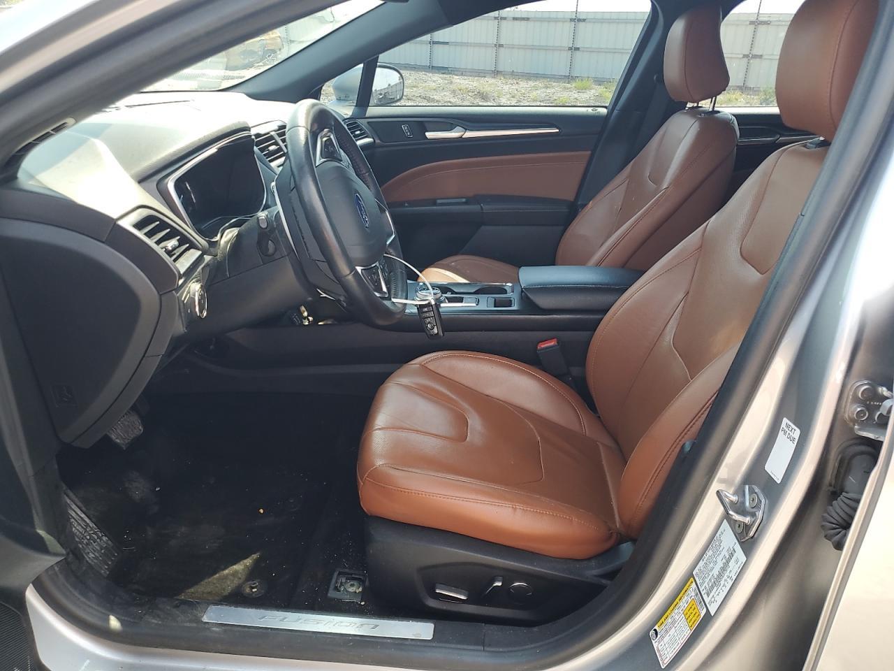 2020 Ford Fusion Titanium - Image 7