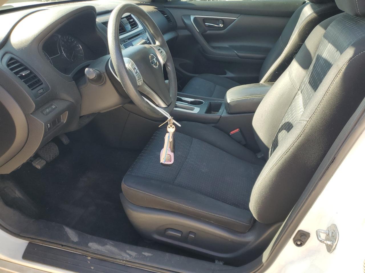 2016 Nissan Altima 2.5 - Фото 7