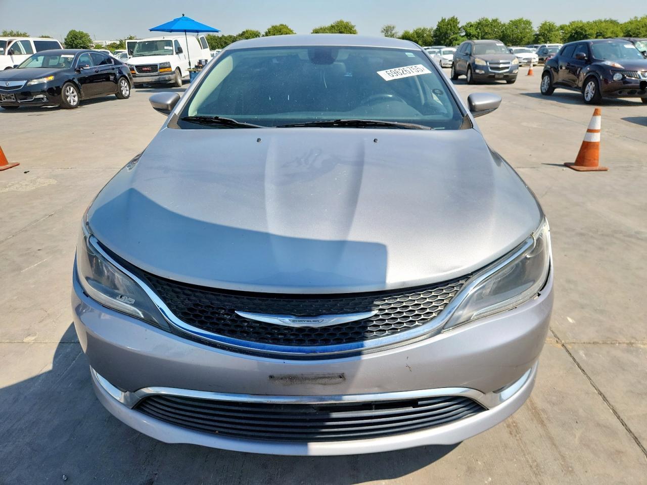2015 Chrysler 200 Limited - Image 5