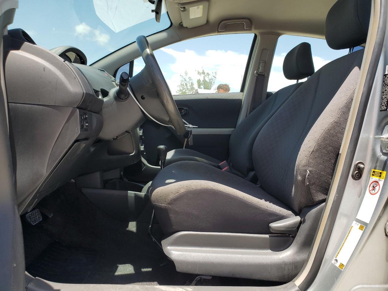 2009 Toyota Yaris - Image 7