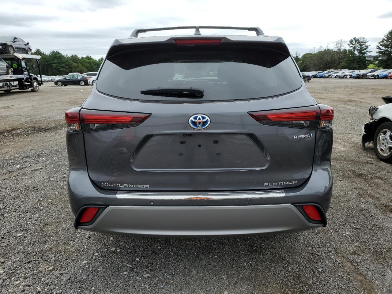 2024 Toyota Highlander Hybrid Limited Hybrid Limited - Фото 6