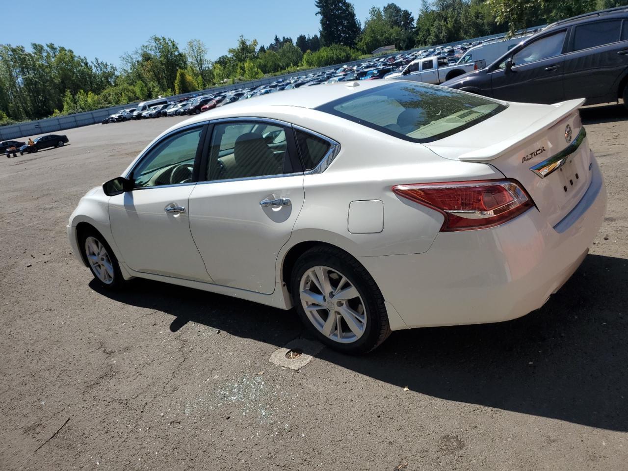2013 Nissan Altima 2.5 - Image 2