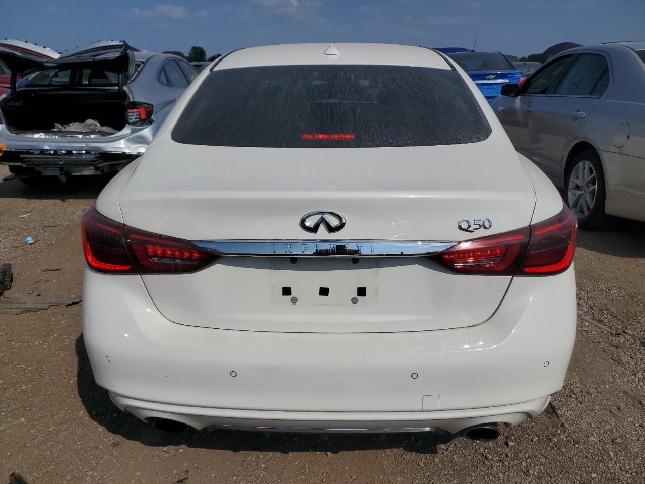2021 Infiniti Q50 Luxe - Image 6