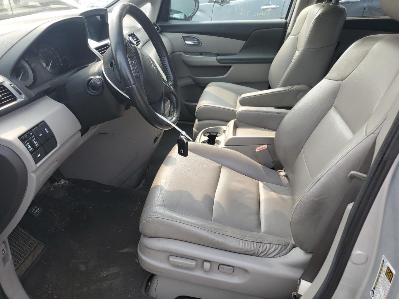 2014 Honda Odyssey Exl - Image 7