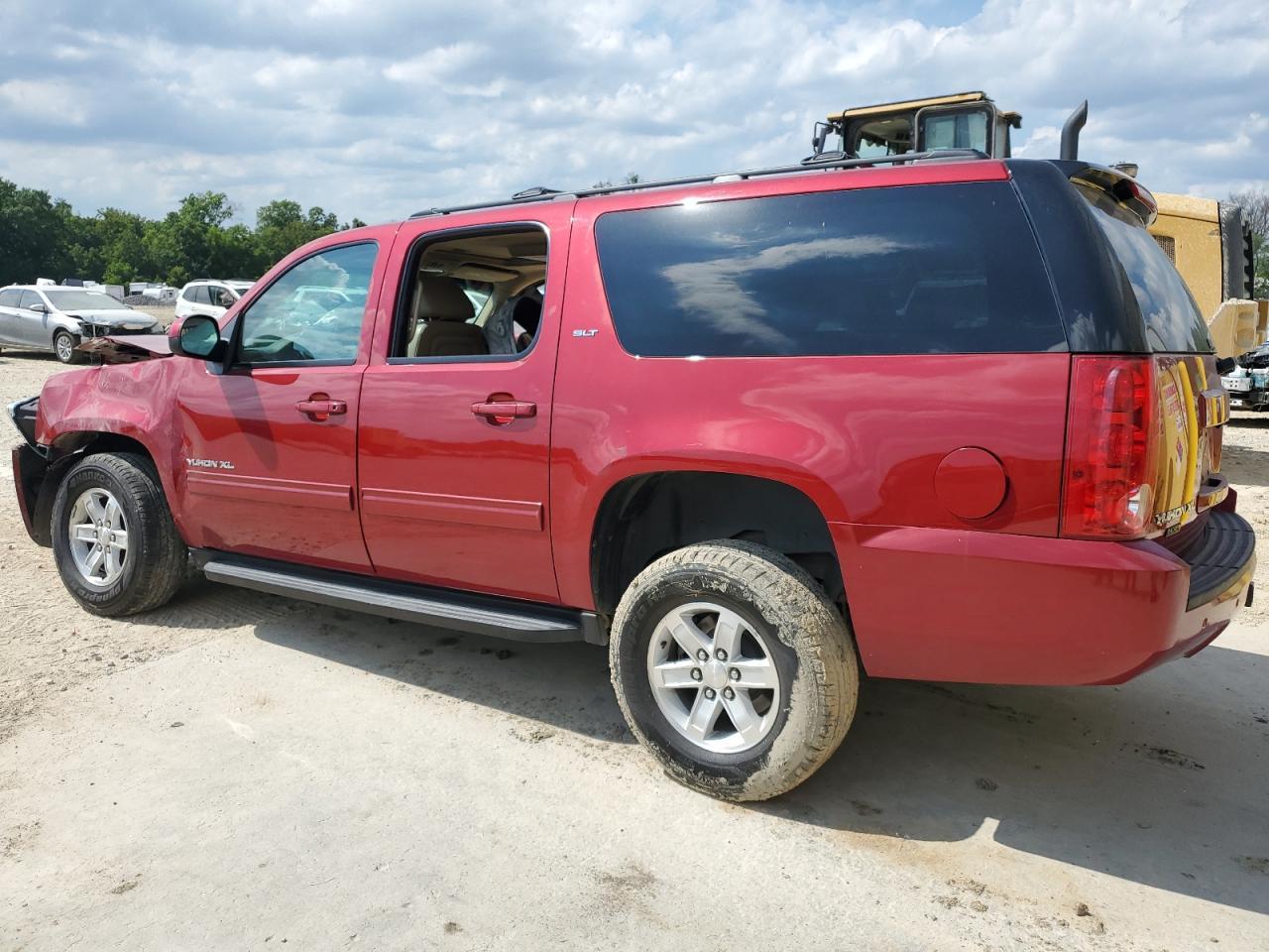2013 GMC Yukon Xl K1500 Slt - Фото 2