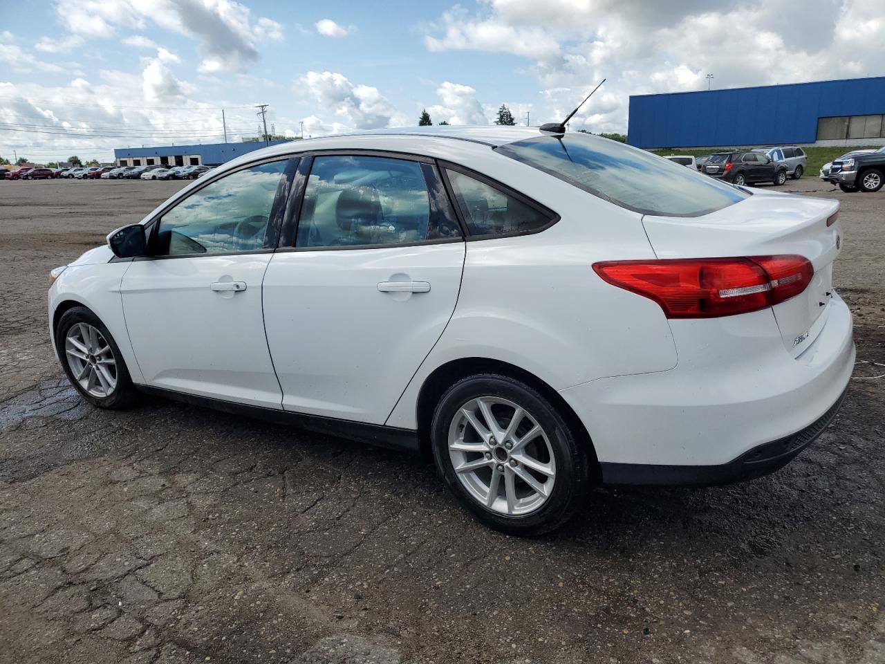 2016 Ford Focus Se - Фото 2