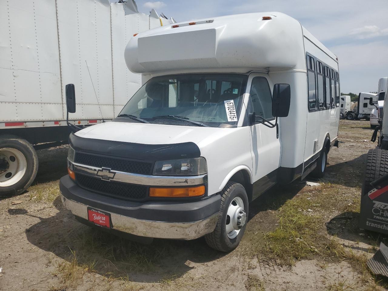 2005 Chevrolet Express G3500 - Фото 2