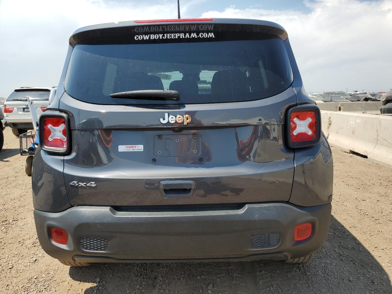 2023 Jeep Renegade Latitude - Image 6