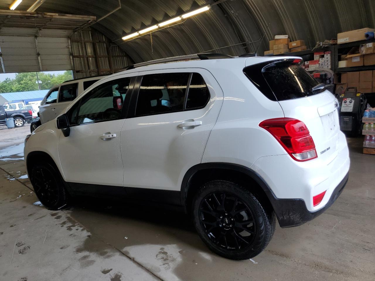 2022 Chevrolet Trax 1Lt - Фото 2