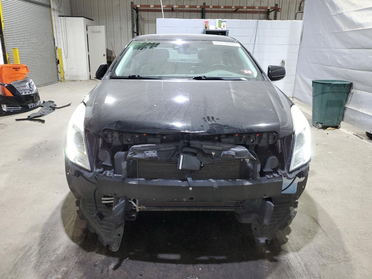 2013 Cadillac Xts Platinum - Image 5