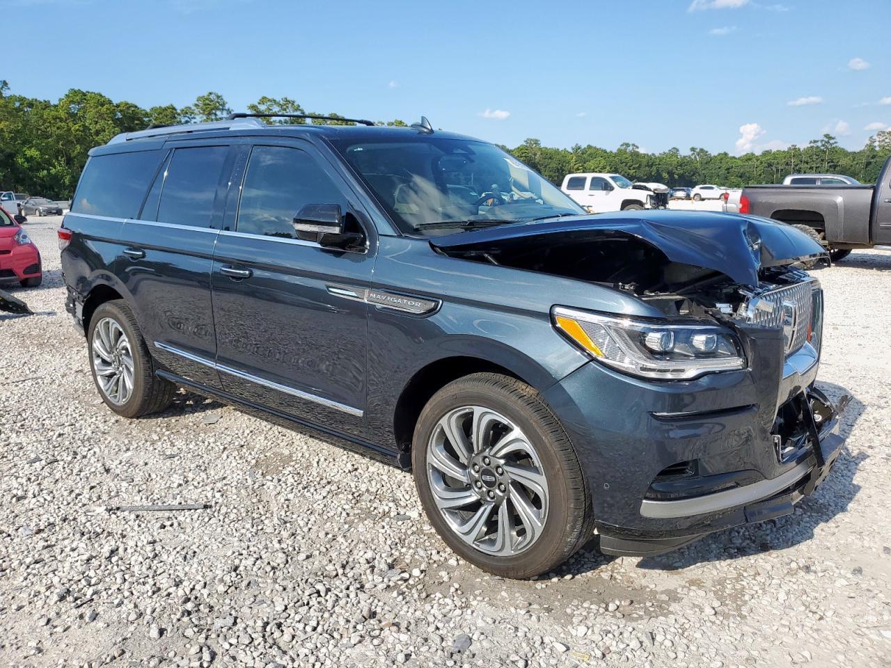 2024 Lincoln Navigator Reserve - Фото 4