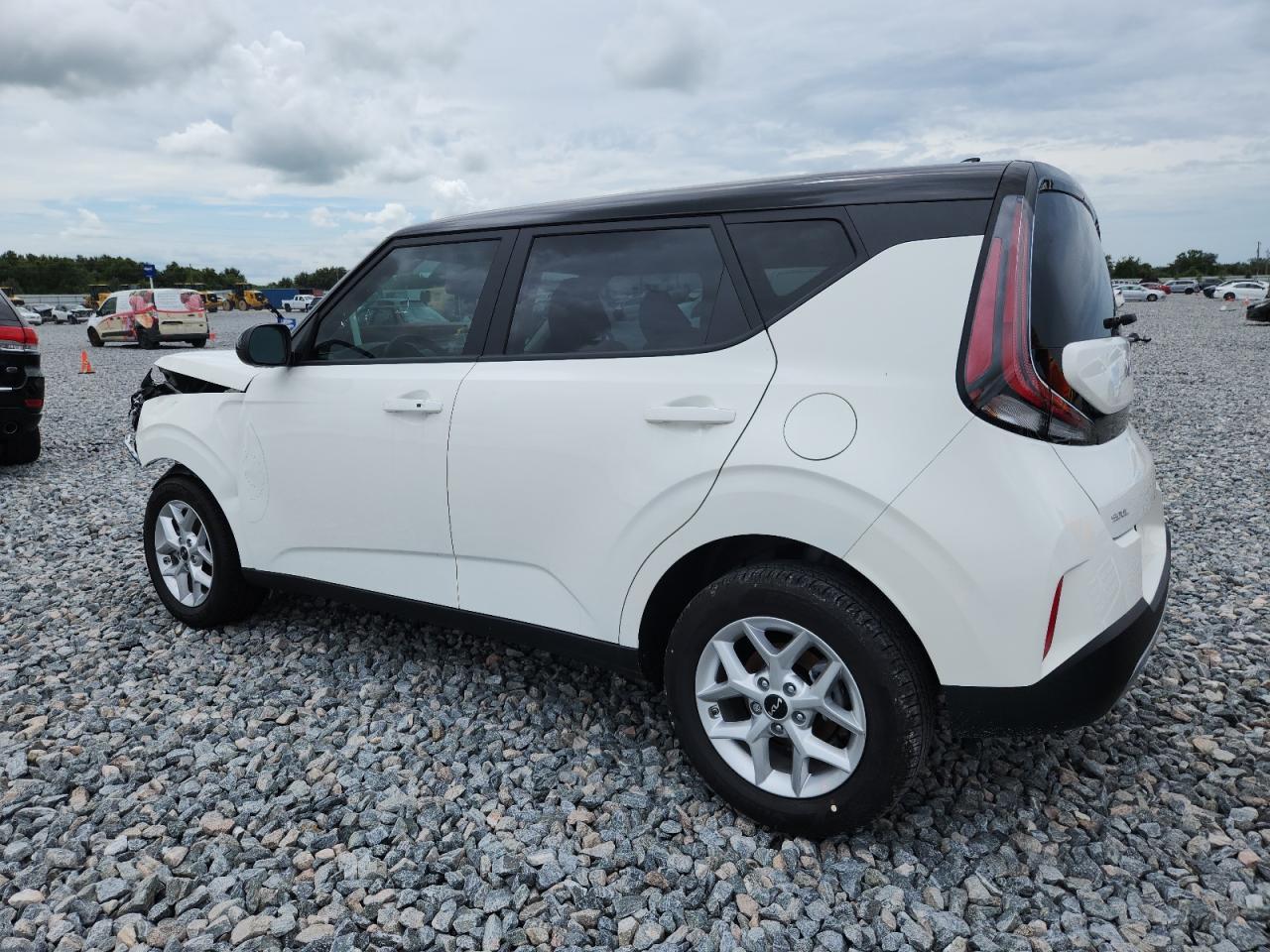 2025 Kia Soul Lx - Фото 2