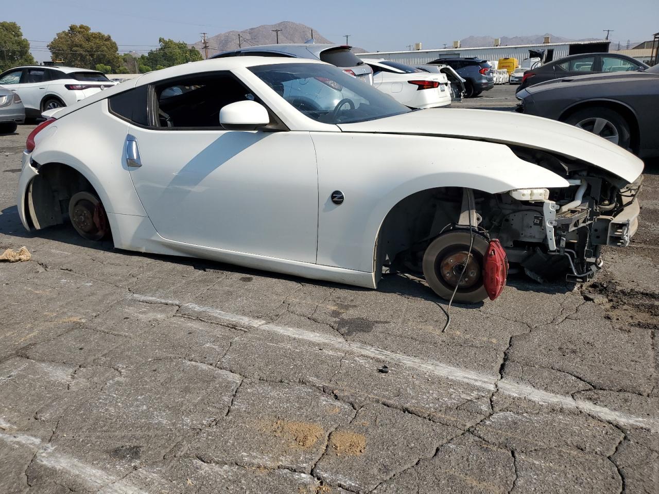 2013 Nissan 370Z Base - Фото 4