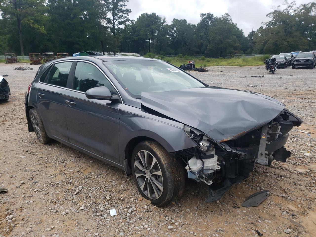 2018 Hyundai Elantra Gt - Image 4
