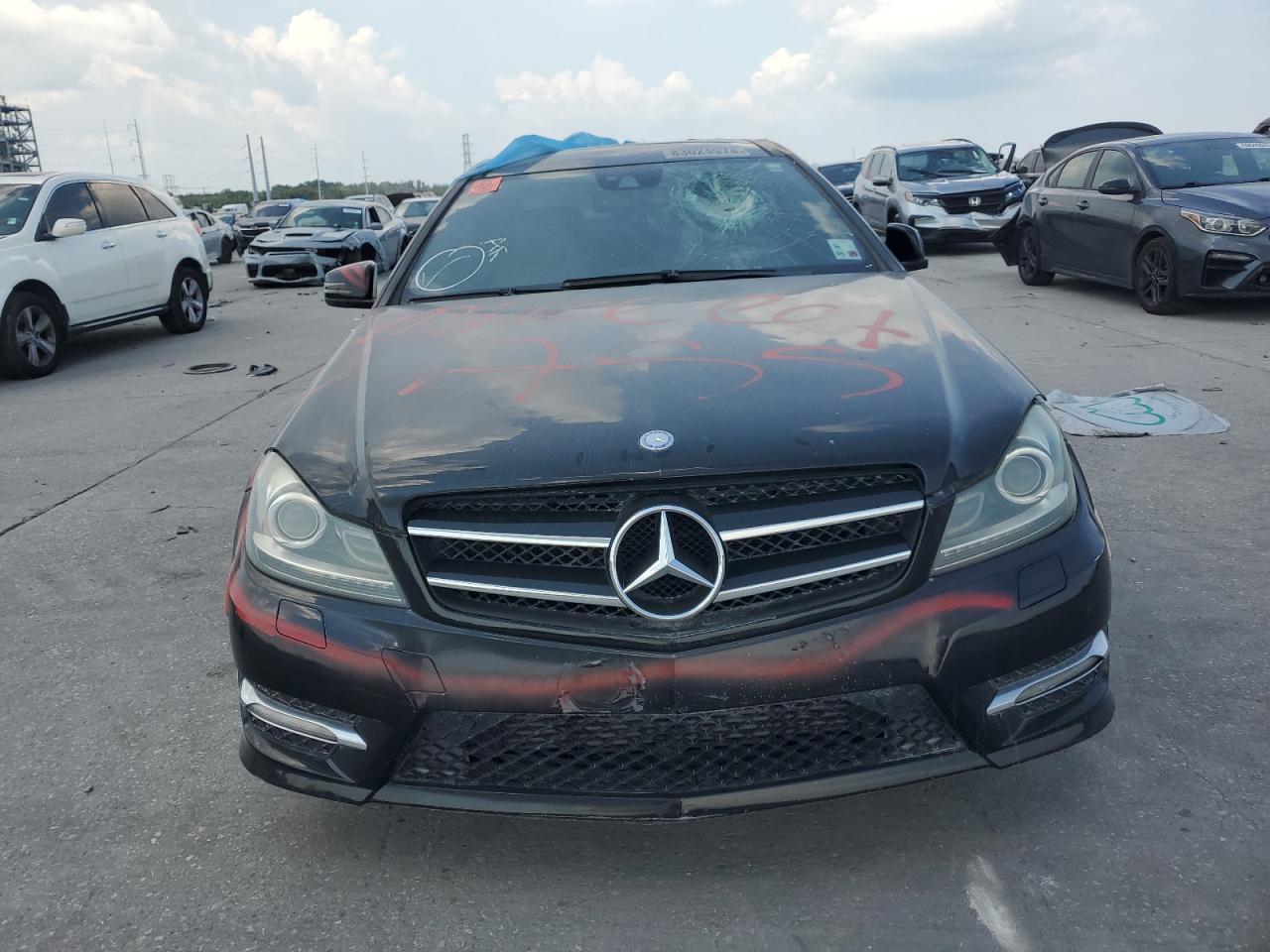 2012 Mercedes-Benz C 250 - Фото 5