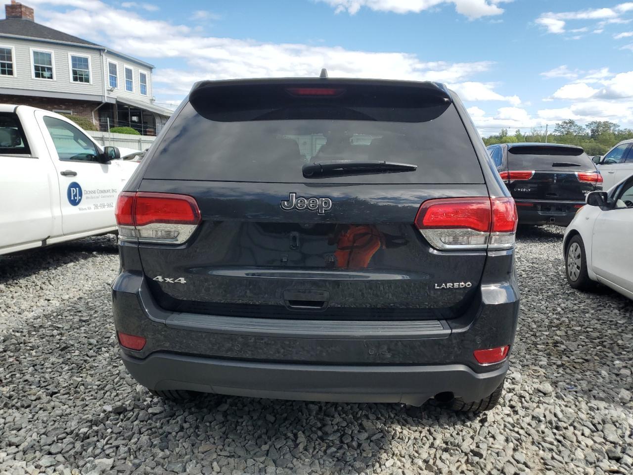 2021 Jeep Grand Cherokee Laredo - Image 6