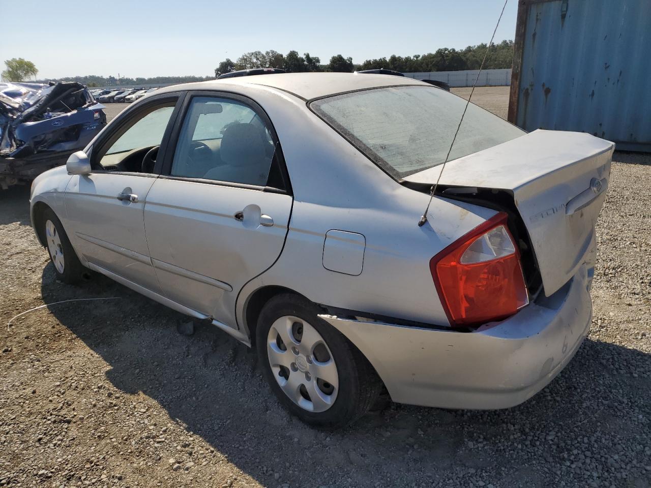 2006 Kia Spectra Lx - Фото 2