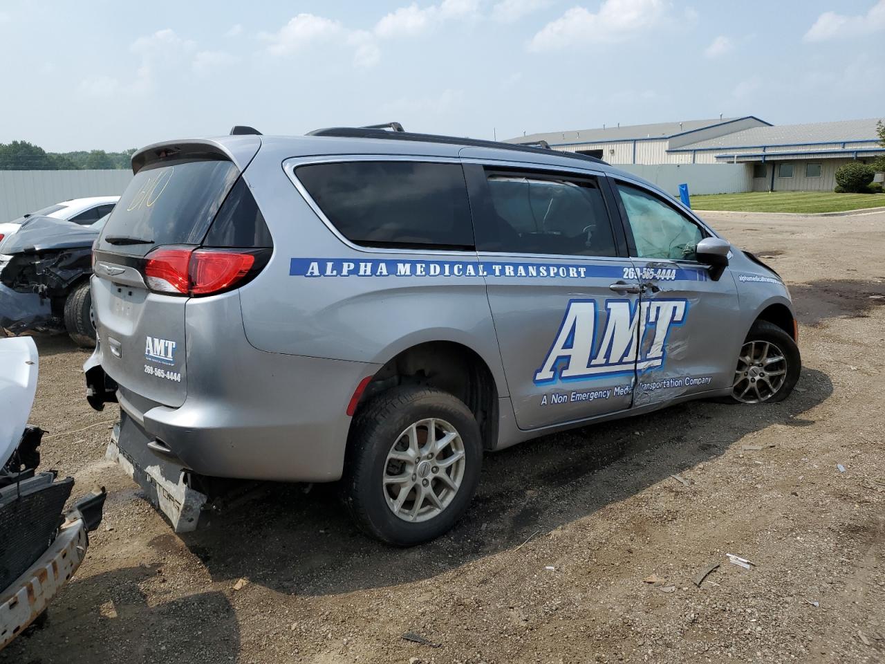 2021 Chrysler Voyager Lxi - Image 3