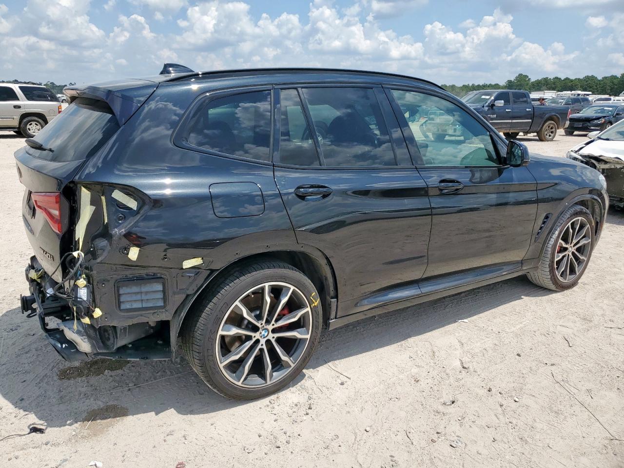 2021 BMW X3 xDrivem40I - Фото 3
