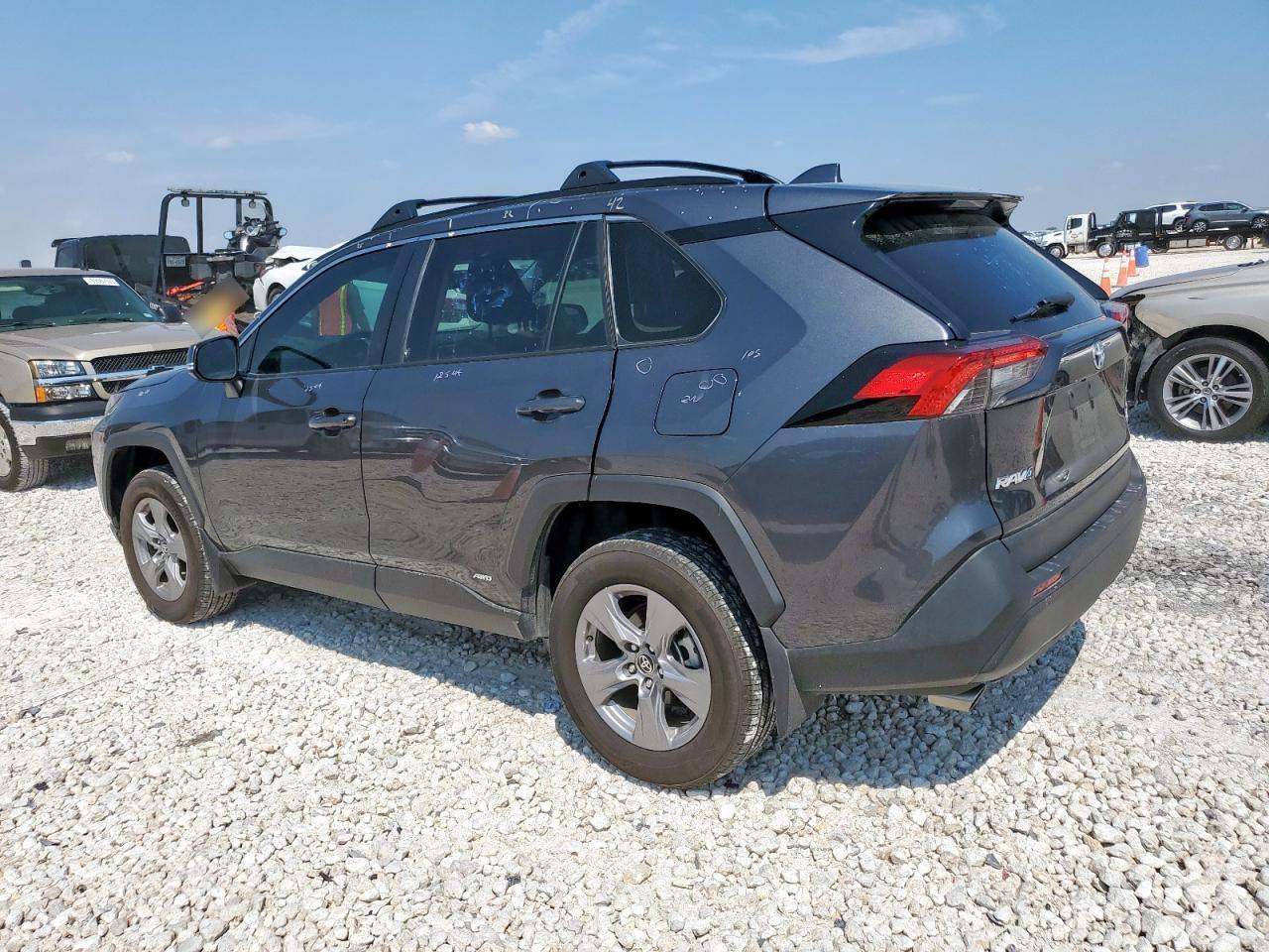 2023 Toyota Rav4 Xle - Image 2