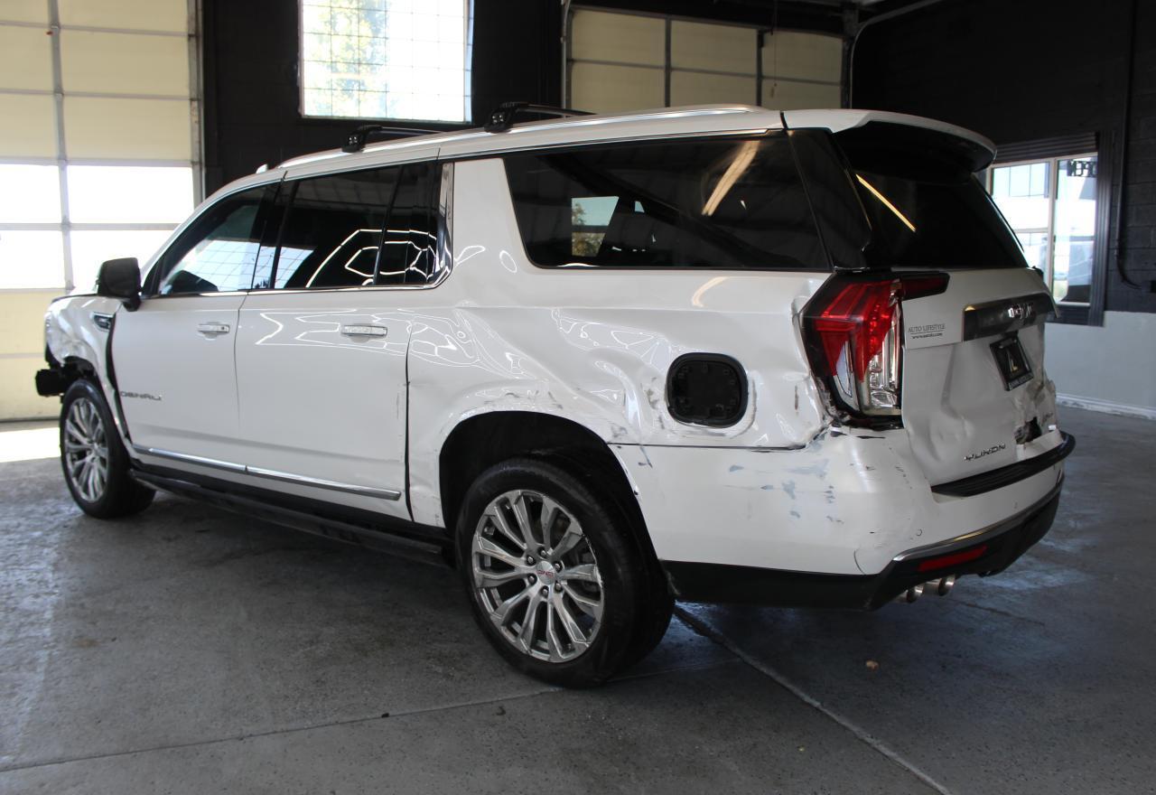 2022 GMC Yukon Xl Denali - Фото 4