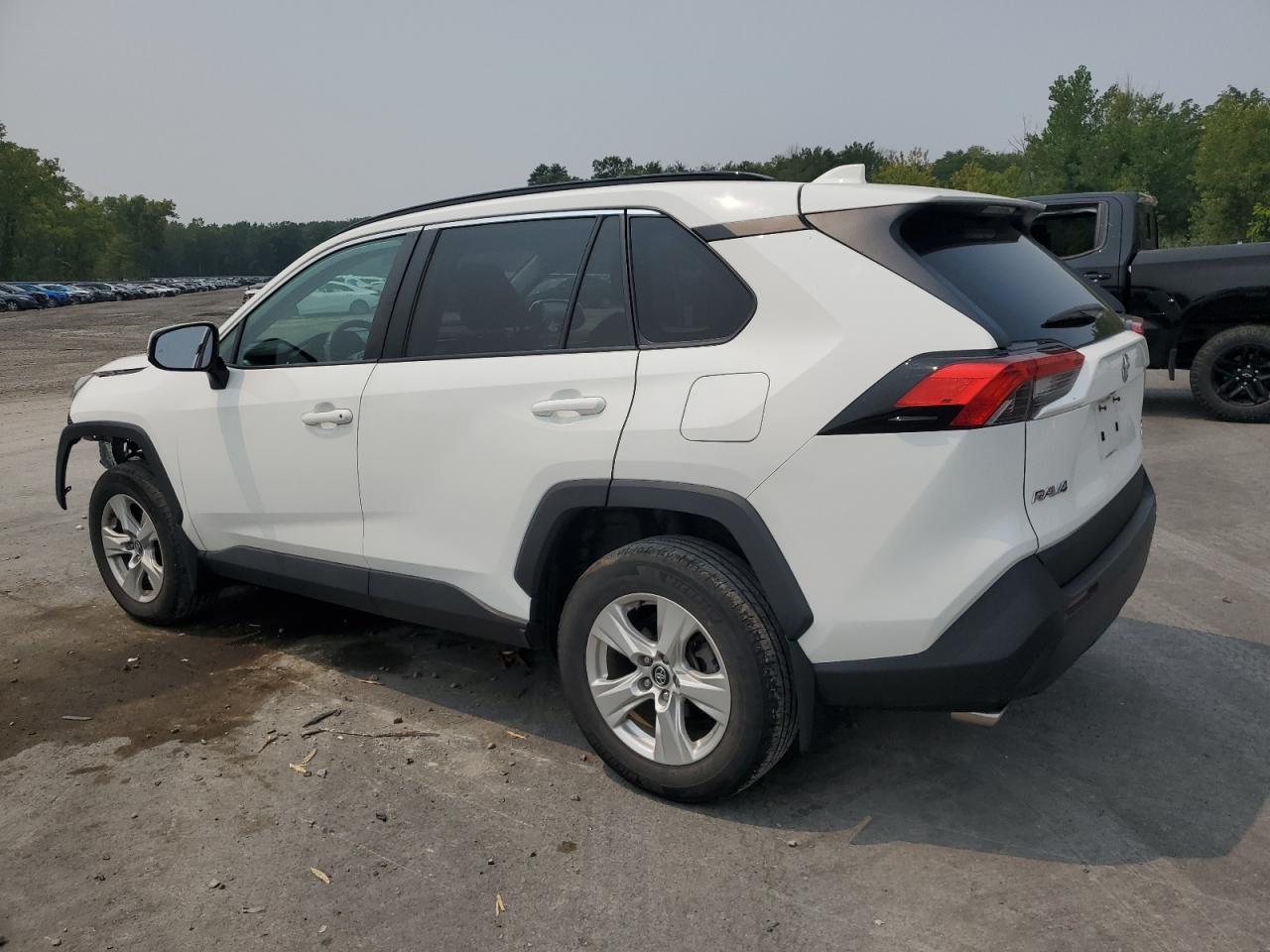 2020 Toyota Rav4 Xle - Фото 2