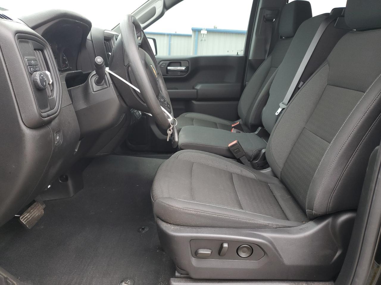 2025 Chevrolet Silverado C1500 Custom - Фото 7