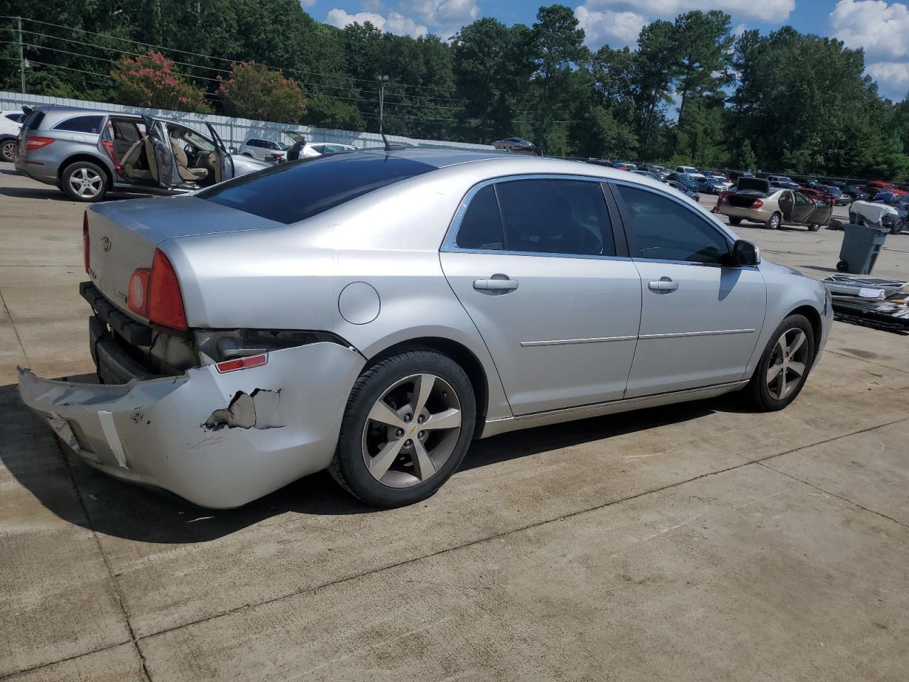 2011 Chevrolet Malibu 1Lt - Фото 3