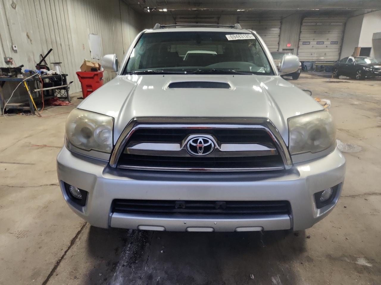2008 Toyota 4Runner Sr5 - Image 5