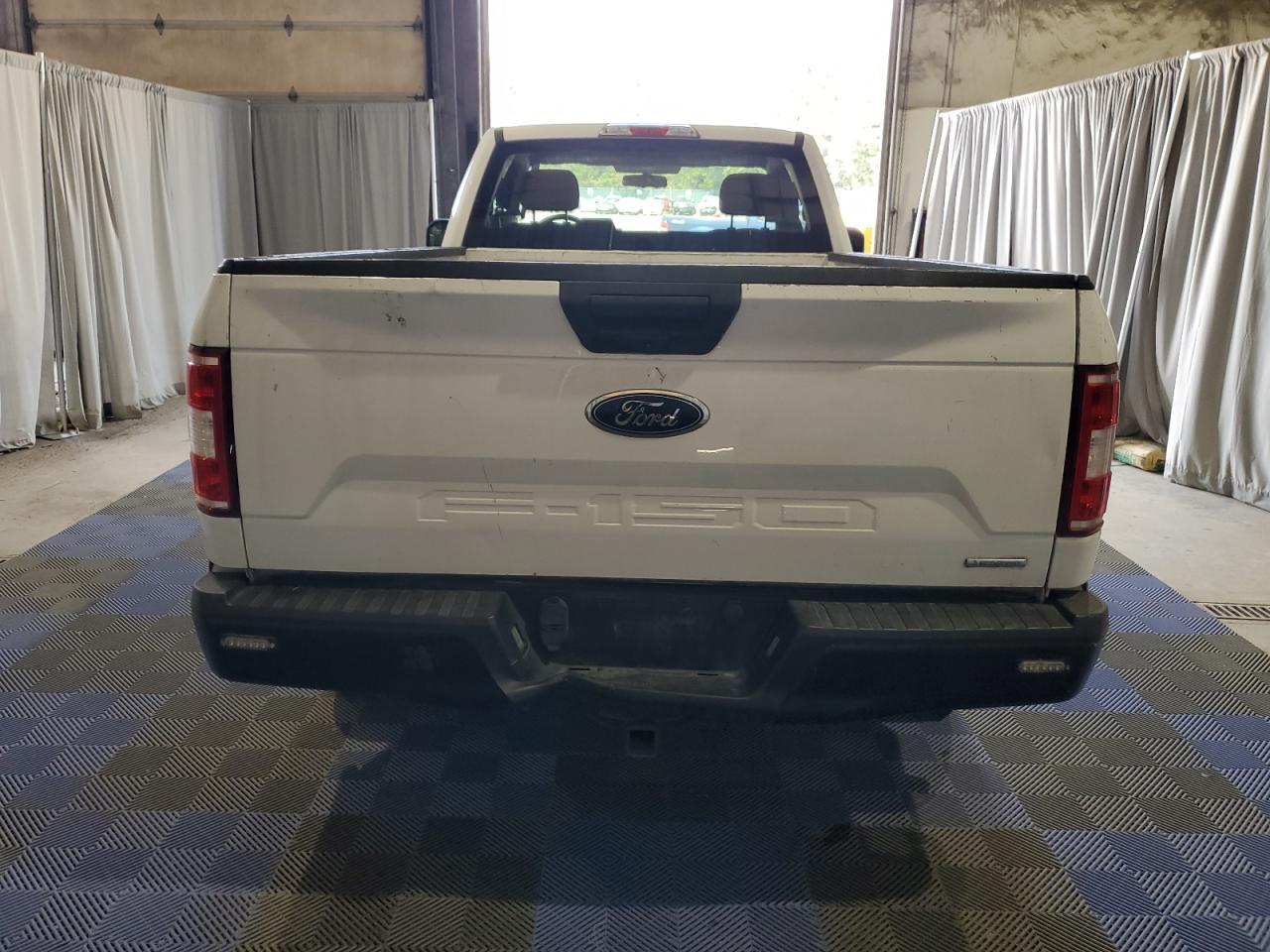 2018 Ford F150 - Фото 6